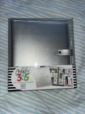 The Happy Planner Me & My Big Ideas Metallic Silver Deluxe Planner Cover NEW